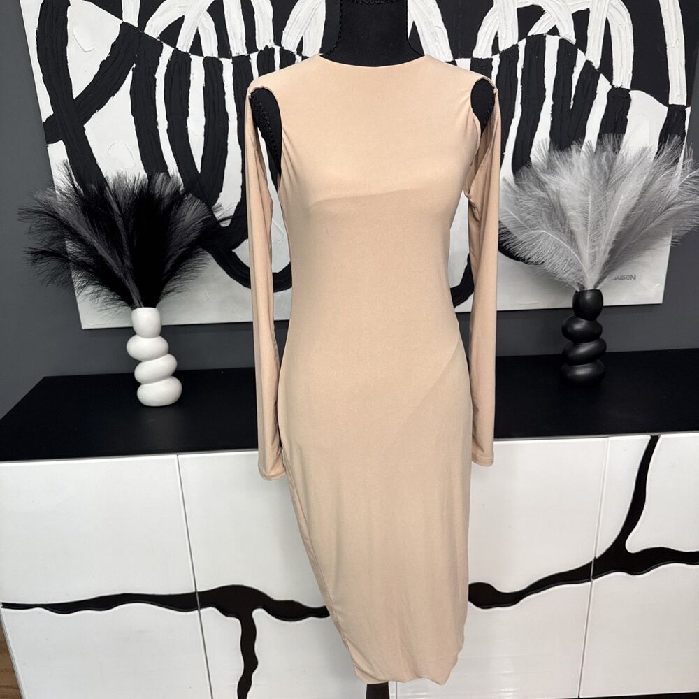 PrettyLittleThing Maternity Nude Cold Shoulder Midi Dress Women's 8 NWT